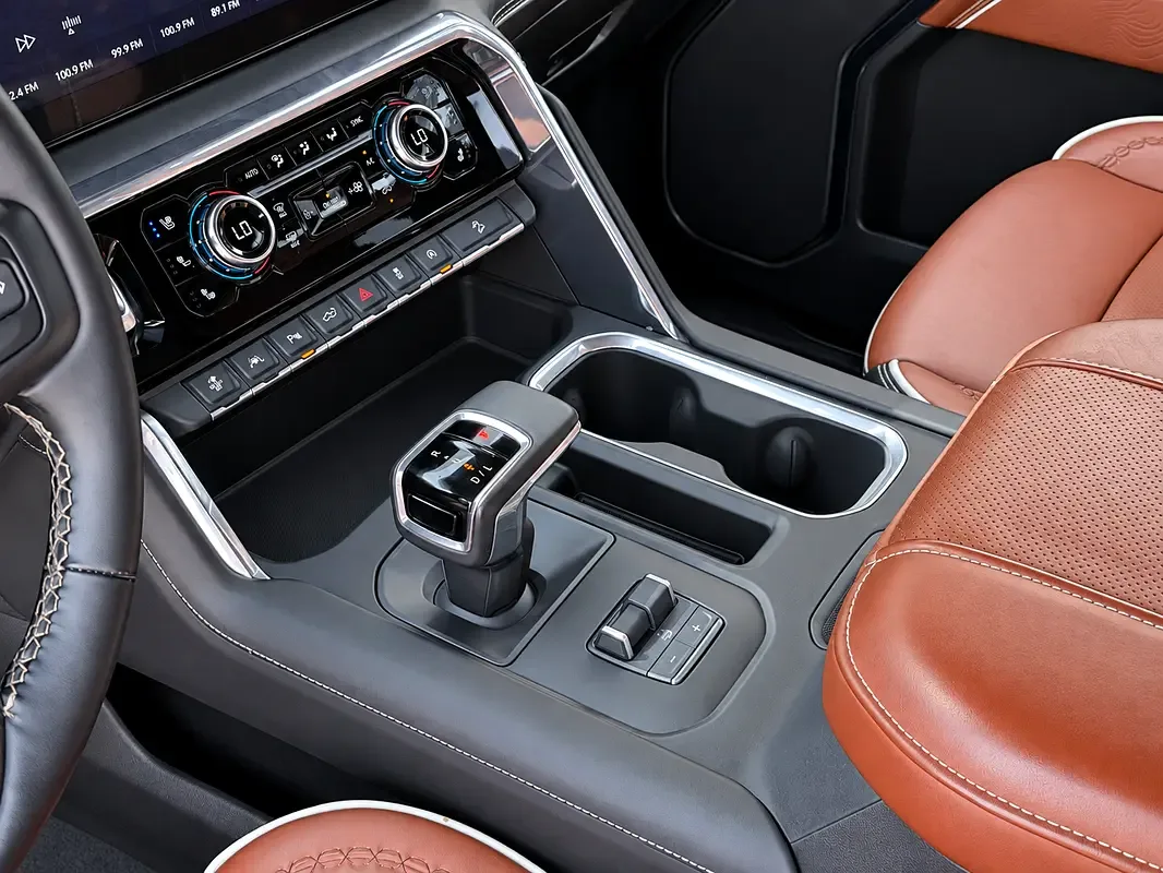 GMC Sierra 6.2 AT 4WD (420 حصان) - 12