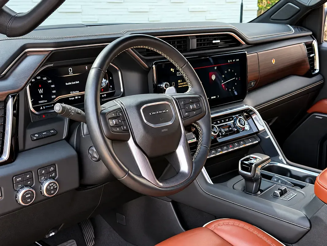 GMC Sierra 6.2 AT 4WD (420 حصان) - 19