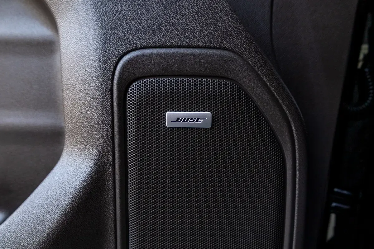 GMC Sierra 6.2 AT 4WD (420 حصان) - 12