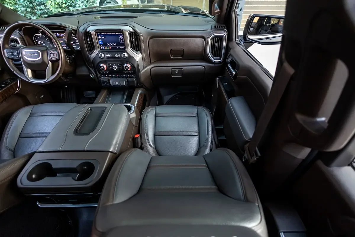 GMC Sierra 6.2 AT 4WD (420 حصان) - 15