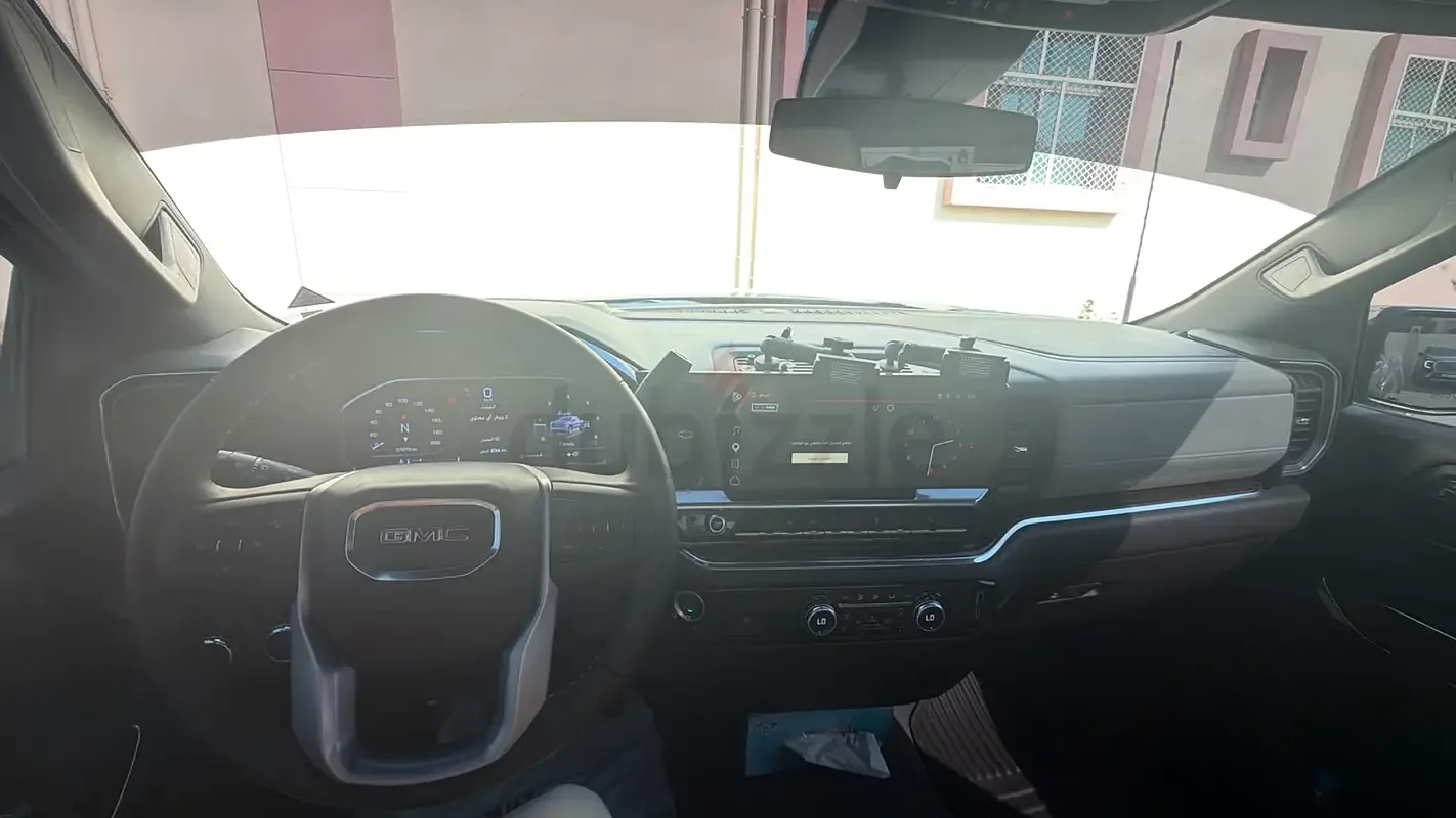 GMC Sierra 6.2 AT AWD (420 hp) - 10
