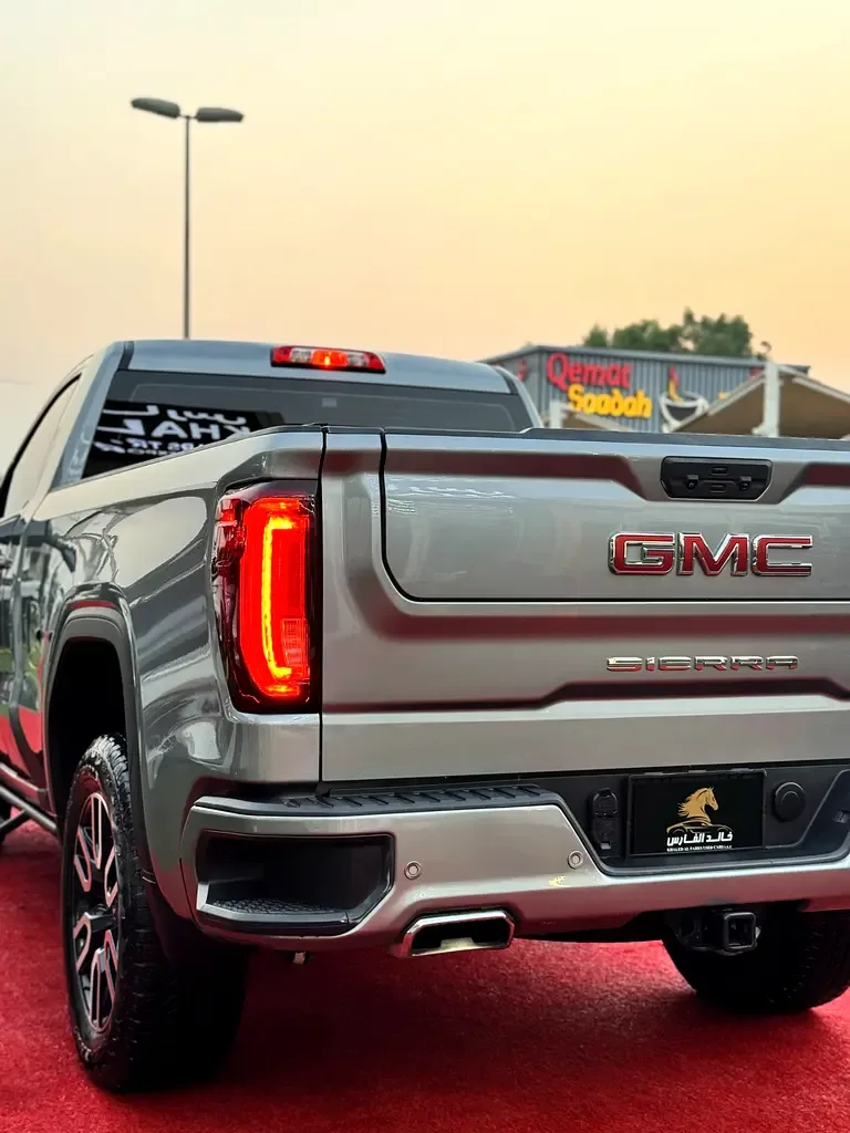 GMC Sierra 6.2 AT AWD (420 hp) - 10