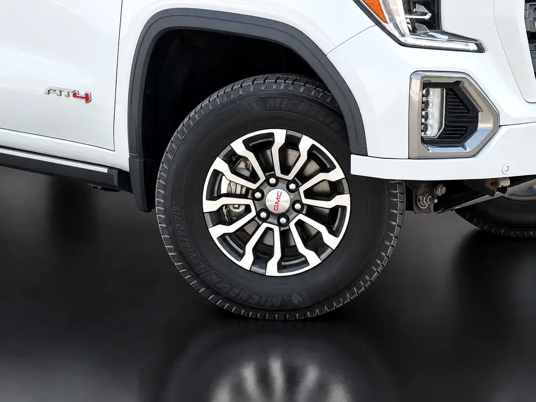 GMC Sierra 6.2 AT AWD (420 حصان) - 5