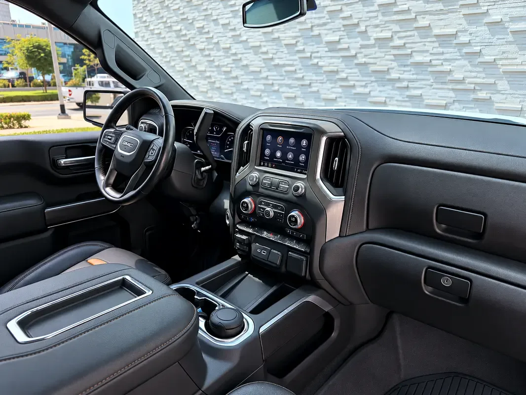 GMC Sierra 6.2 AT AWD (420 حصان) - 10
