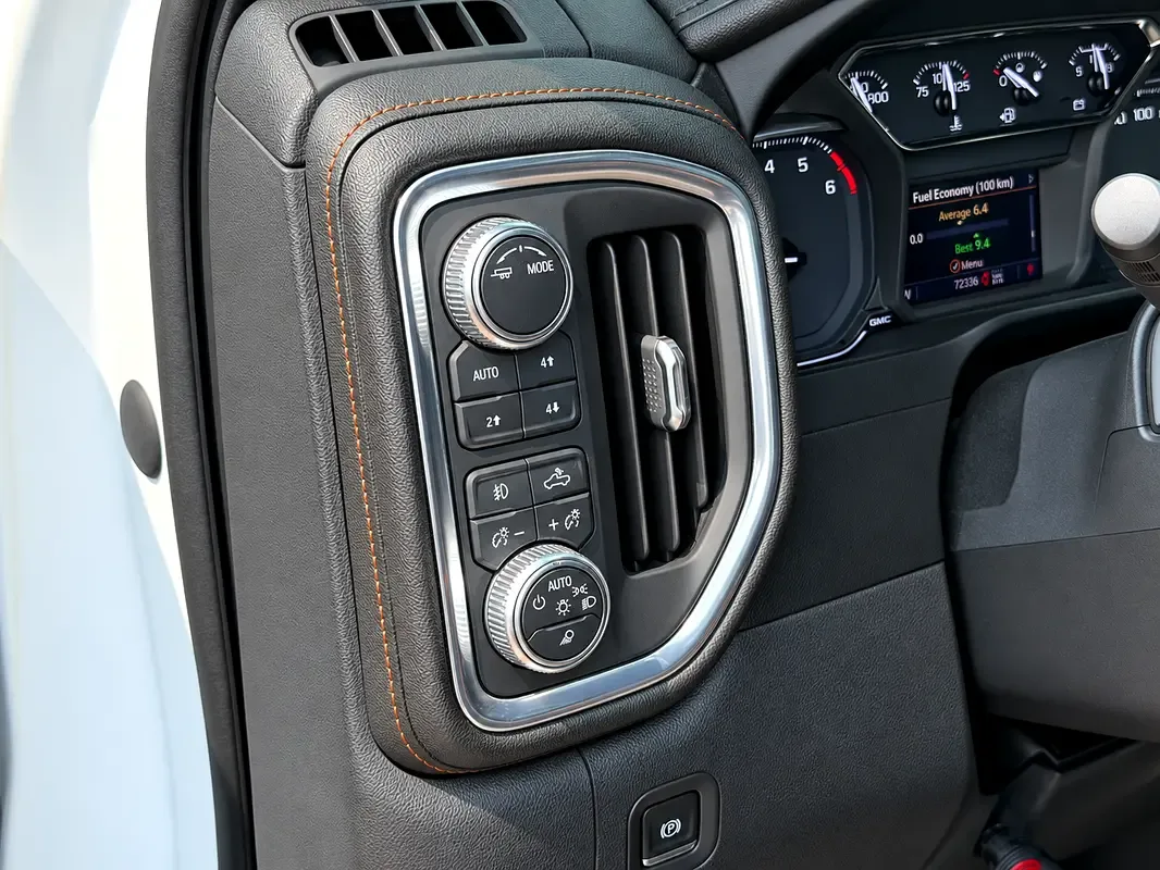 GMC Sierra 6.2 AT AWD (420 حصان) - 14
