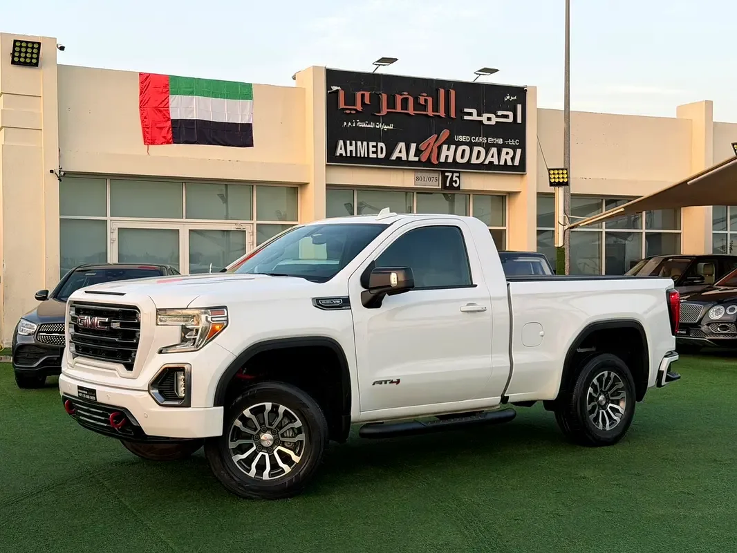 GMC Sierra 8.1 AT LWB 2WD (340 hp)