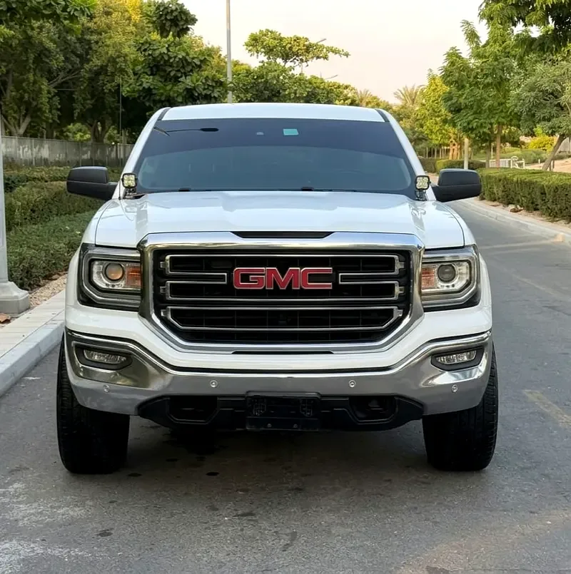 GMC Sierra 8.1 AT LWB 2WD (340 hp)