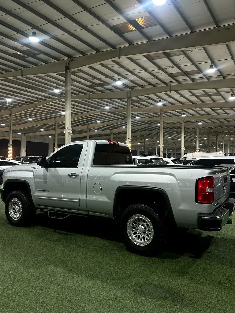 GMC Sierra 8.1 AT LWB 2WD (340 hp) - 6