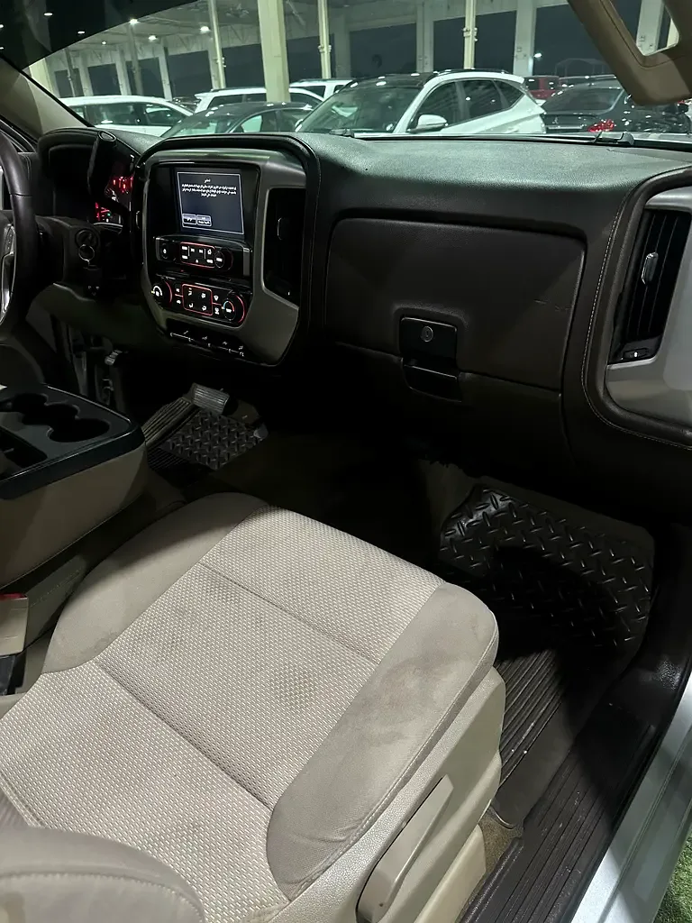 GMC Sierra 8.1 AT LWB 2WD (340 hp) - 10