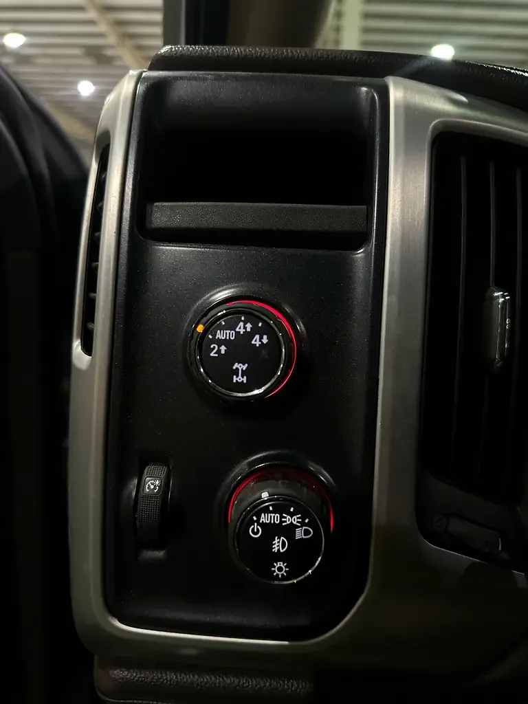GMC Sierra 8.1 AT LWB 2WD (340 hp) - 14