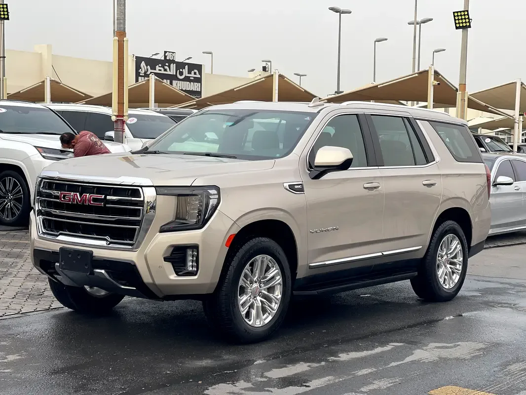 GMC Yukon 5.3 AT RWD (360 hp) - 2
