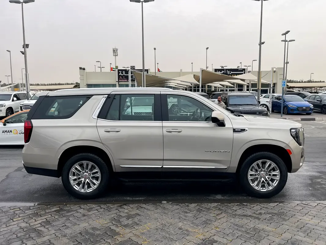 GMC Yukon 5.3 AT RWD (360 hp) - 7