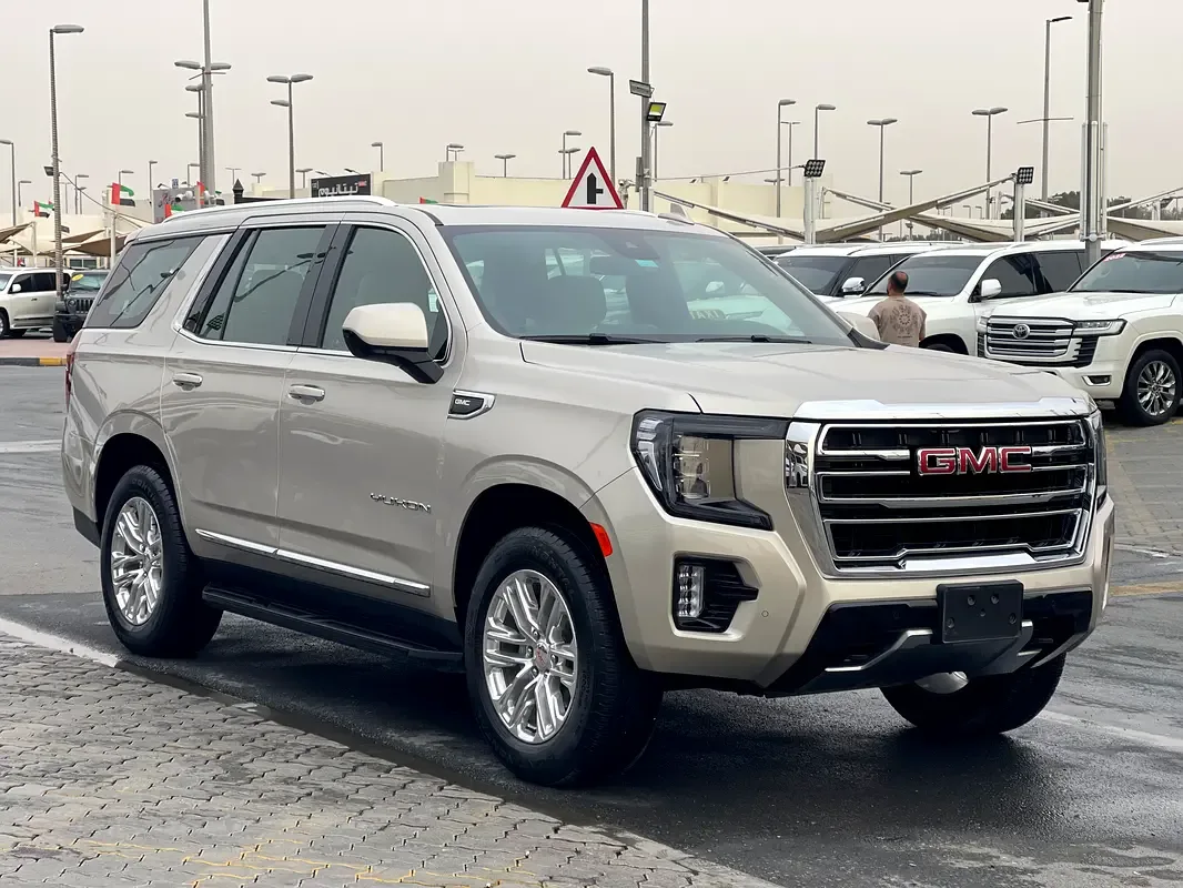 GMC Yukon 5.3 AT RWD (360 hp) - 8