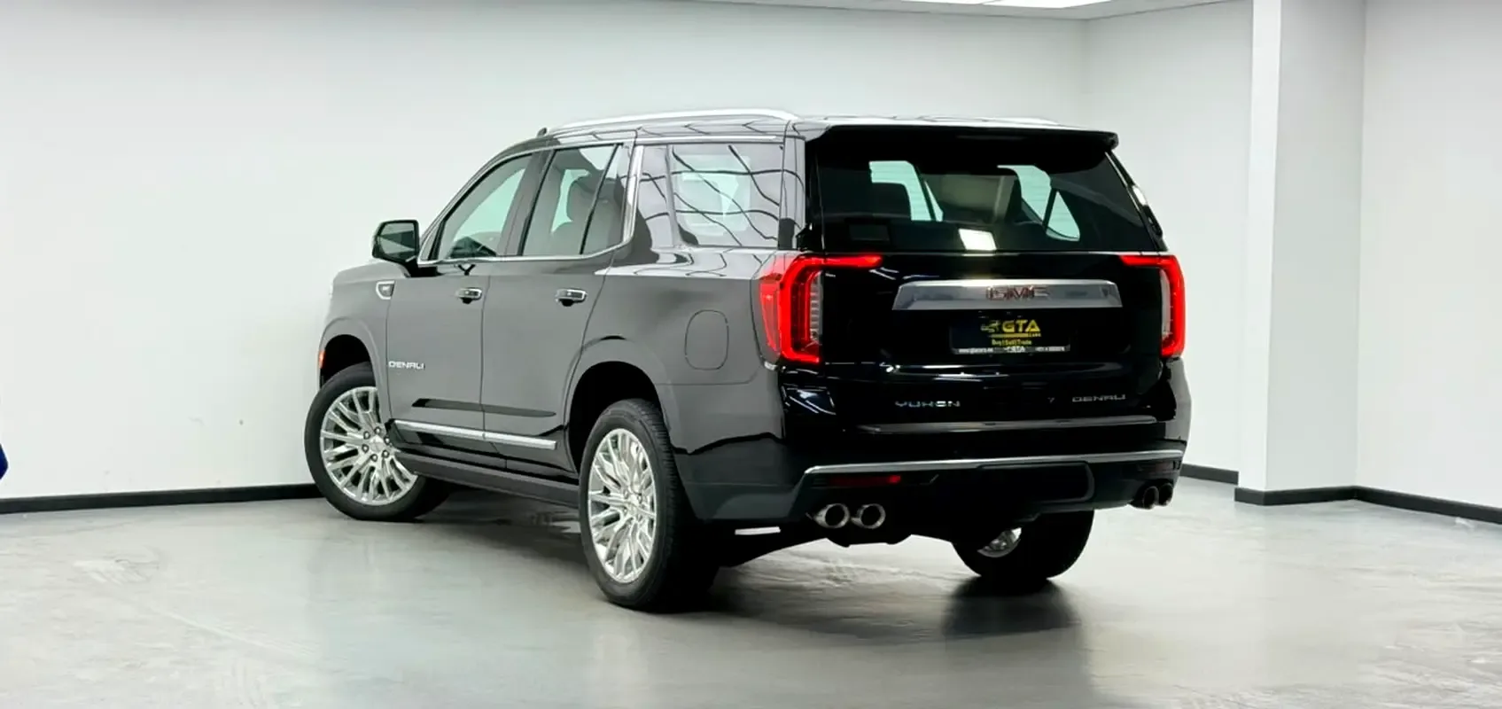 GMC Yukon 6.2 AT (420 hp) - 4