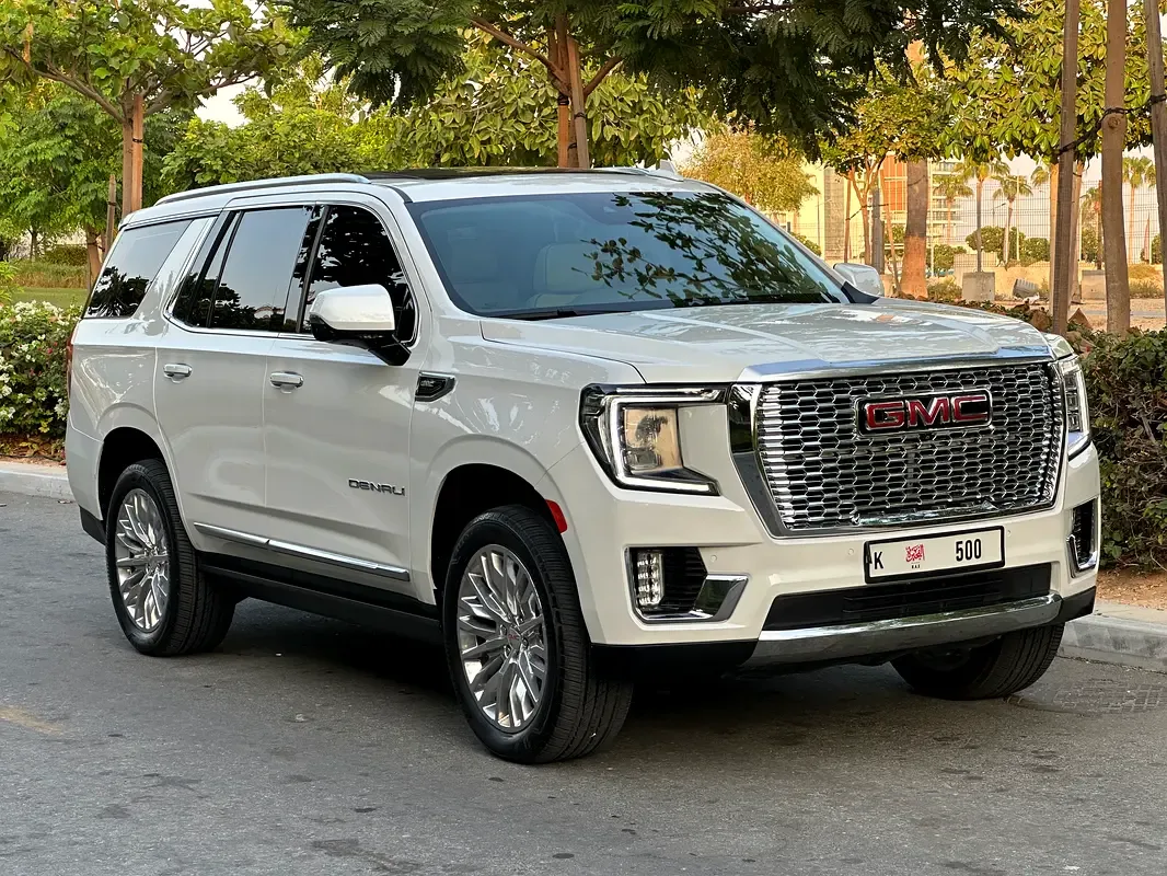 GMC Yukon 6.2 AT (420 حصان) - 9