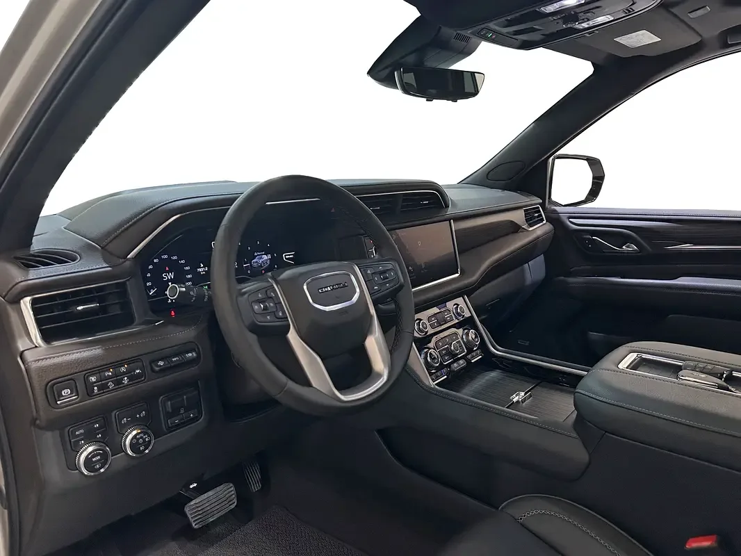 GMC Yukon 6.2 AT (420 حصان) - 6