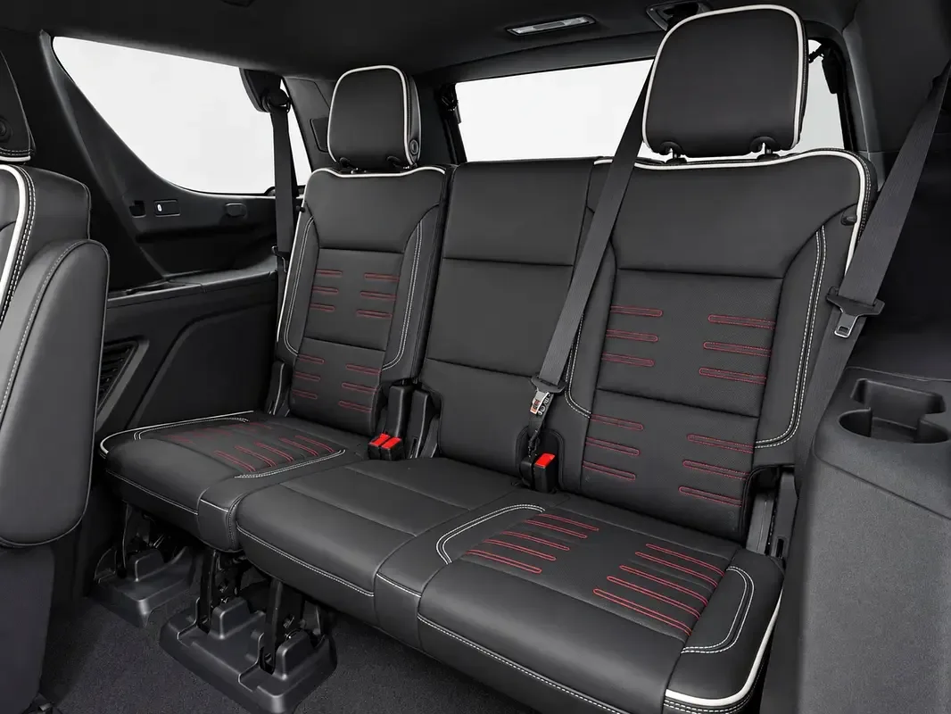 GMC Yukon 6.2 AT (420 حصان) - 16