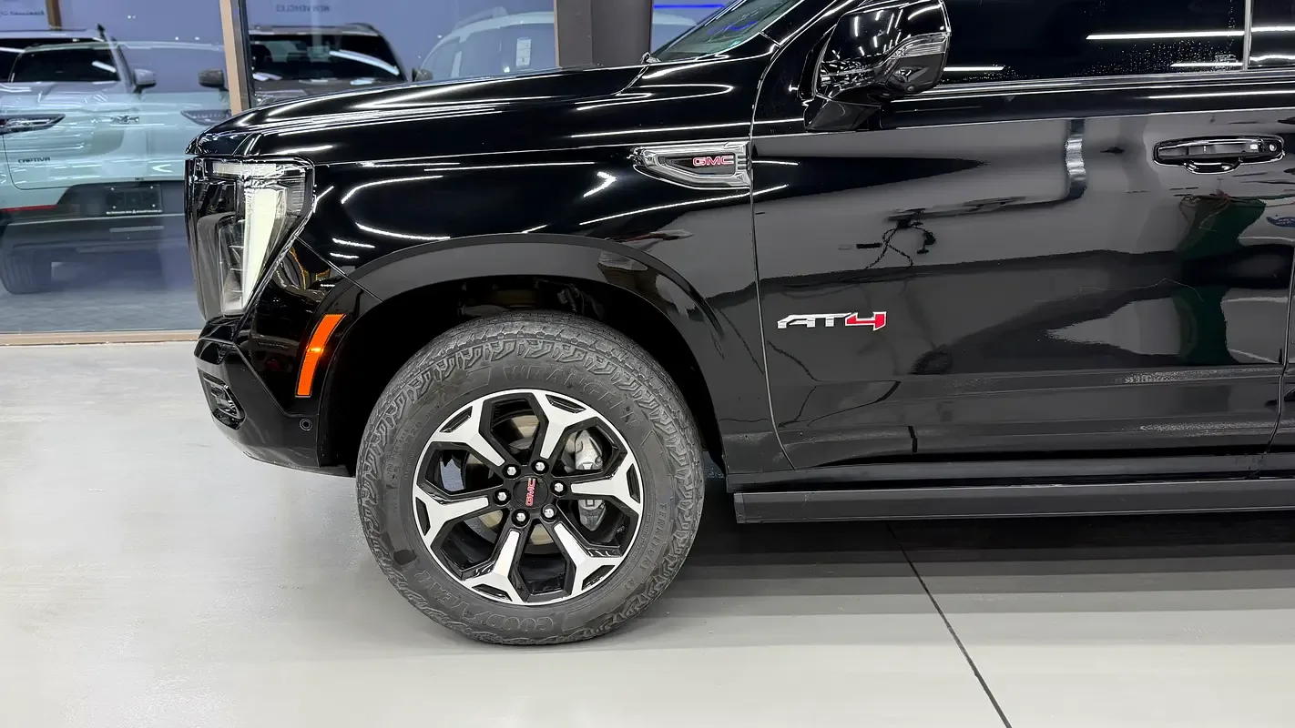 GMC Yukon 6.2 AT (420 hp) - 4
