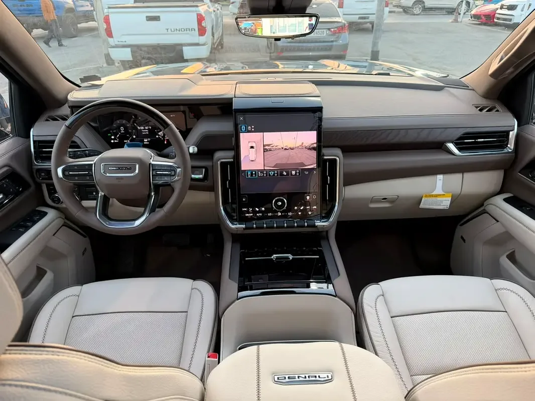 GMC Yukon 6.2 AT 4WD (420 حصان) - 11