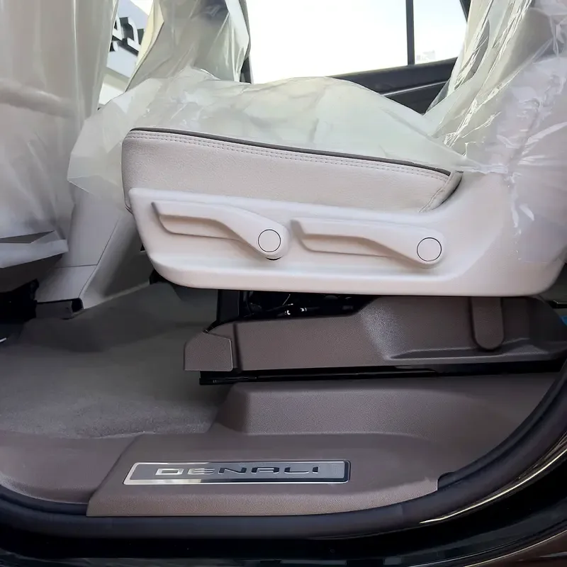 GMC Yukon 6.2 AT 4WD (420 hp) - 14