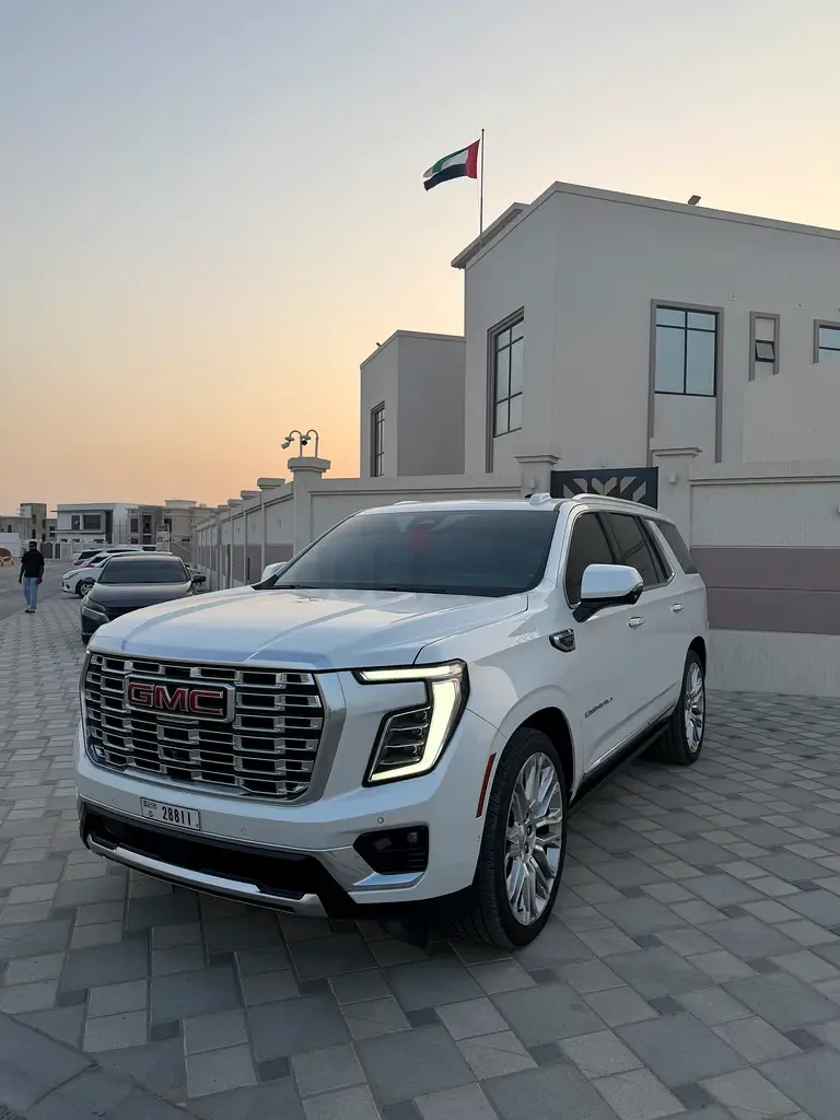 GMC Yukon 6.2 AT 4WD (420 حصان) - 3