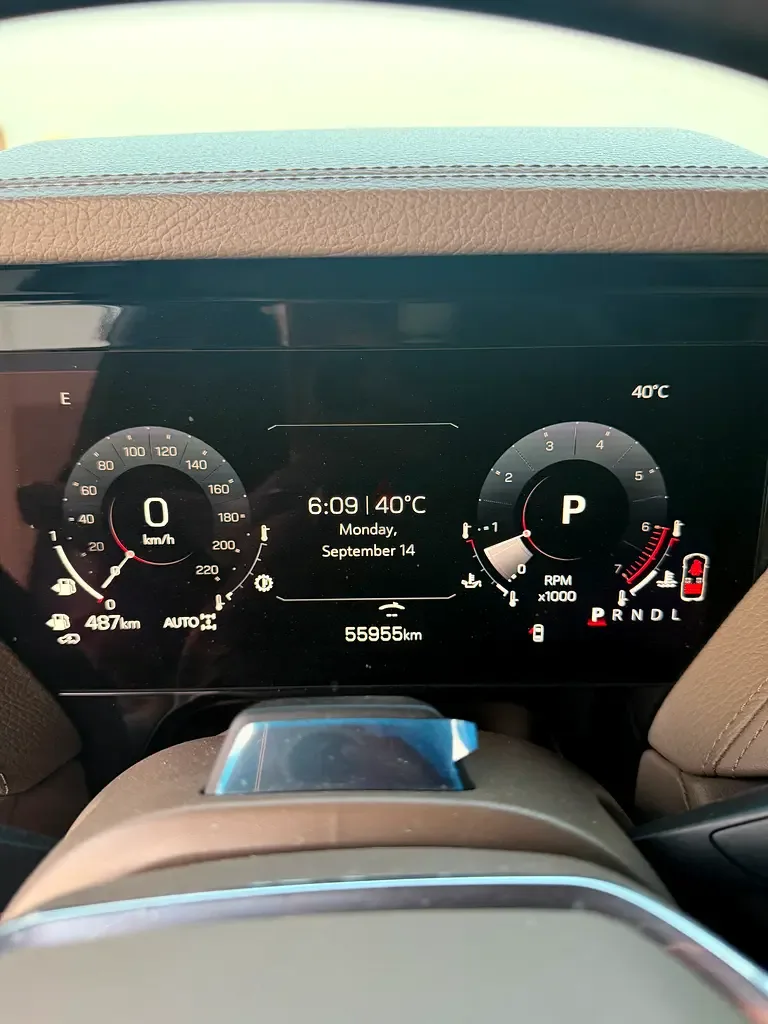 GMC Yukon 6.2 AT 4WD (420 حصان) - 10