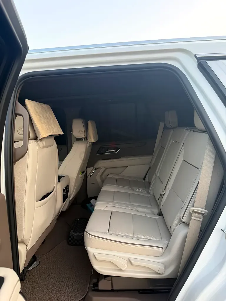 GMC Yukon 6.2 AT 4WD (420 حصان) - 8