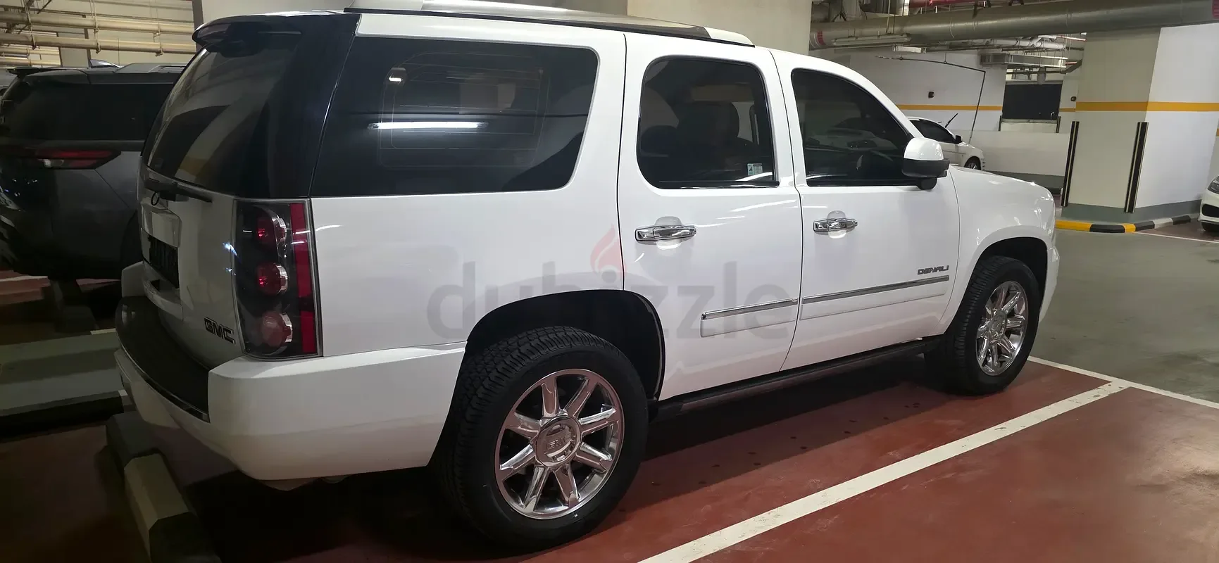GMC Yukon 6.2 AT AWD (420 hp) - 2