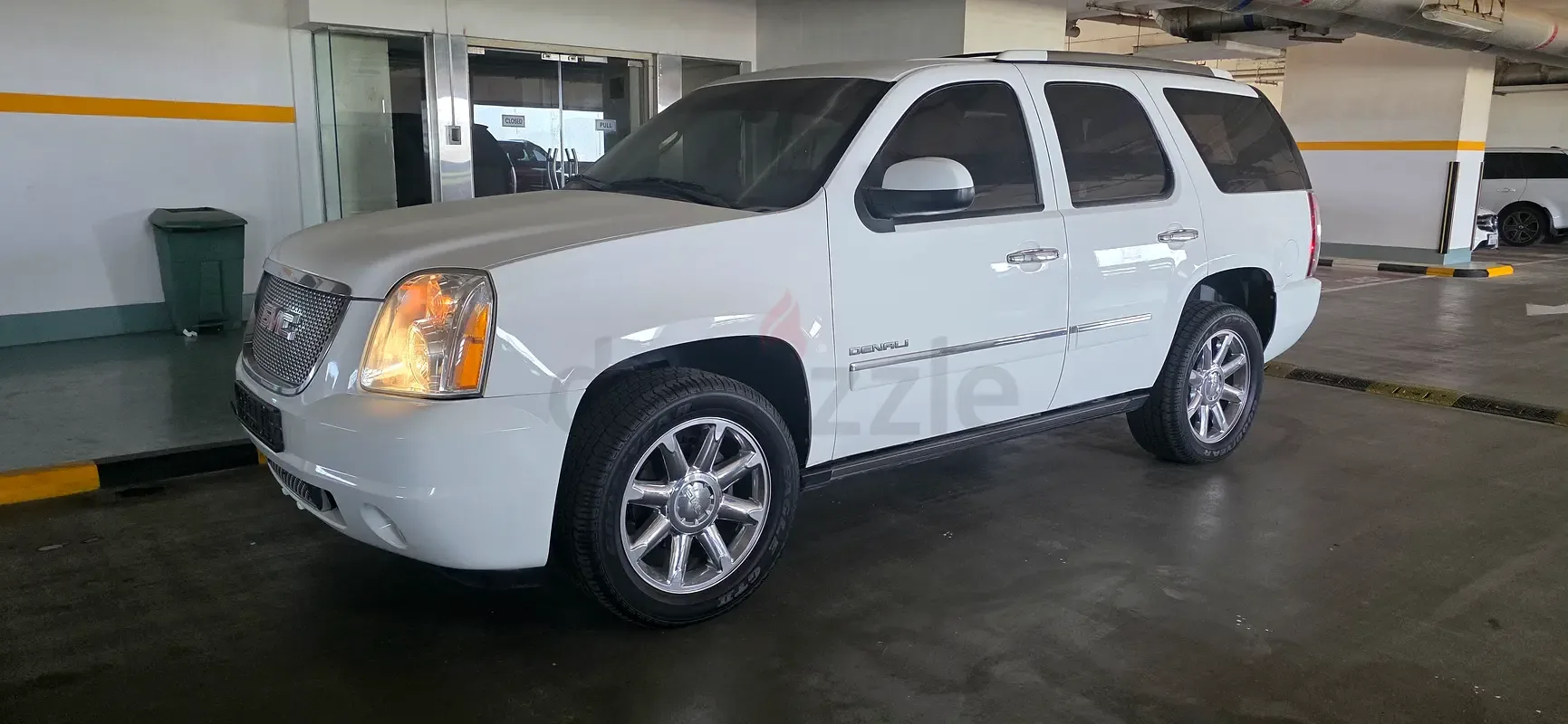 GMC Yukon 6.2 AT AWD (420 hp) - 3