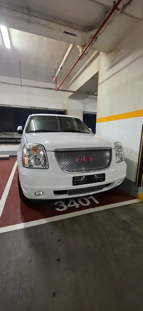 GMC Yukon 6.2 AT AWD (420 hp) - 4