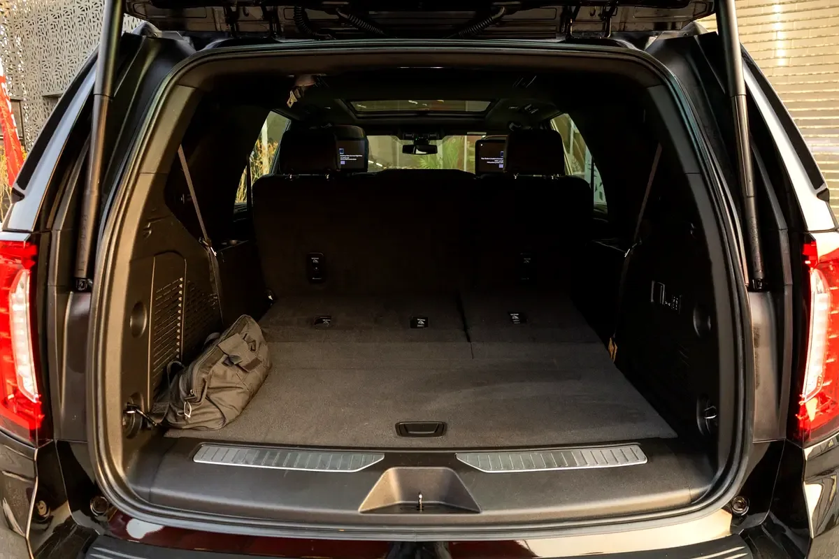 GMC Yukon 6.2 AT AWD (426 حصان) - 9
