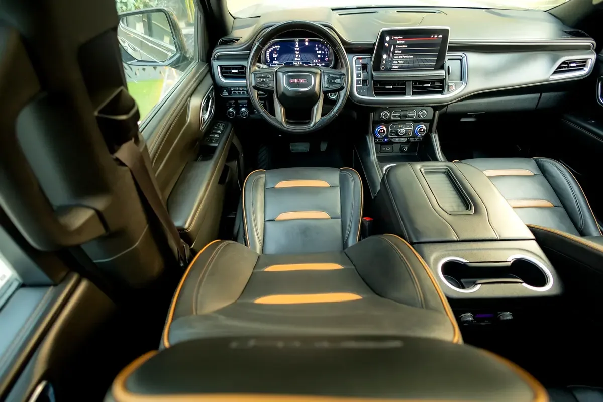 GMC Yukon 6.2 AT AWD (426 حصان) - 12