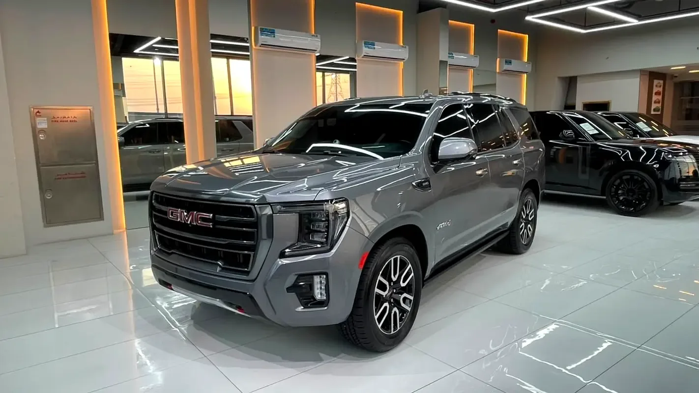 GMC Yukon 6.2 AT AWD (426 hp)