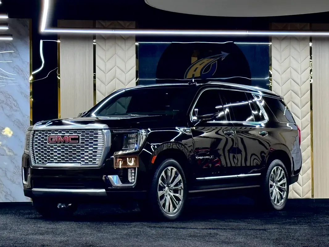 GMC Yukon 6.2 AT AWD (426 hp)