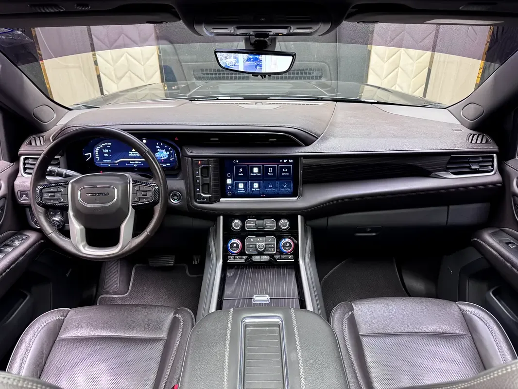 GMC Yukon 6.2 AT AWD (426 hp) - 10