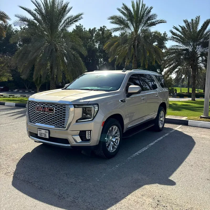 GMC Yukon 6.2 AT AWD (426 hp)
