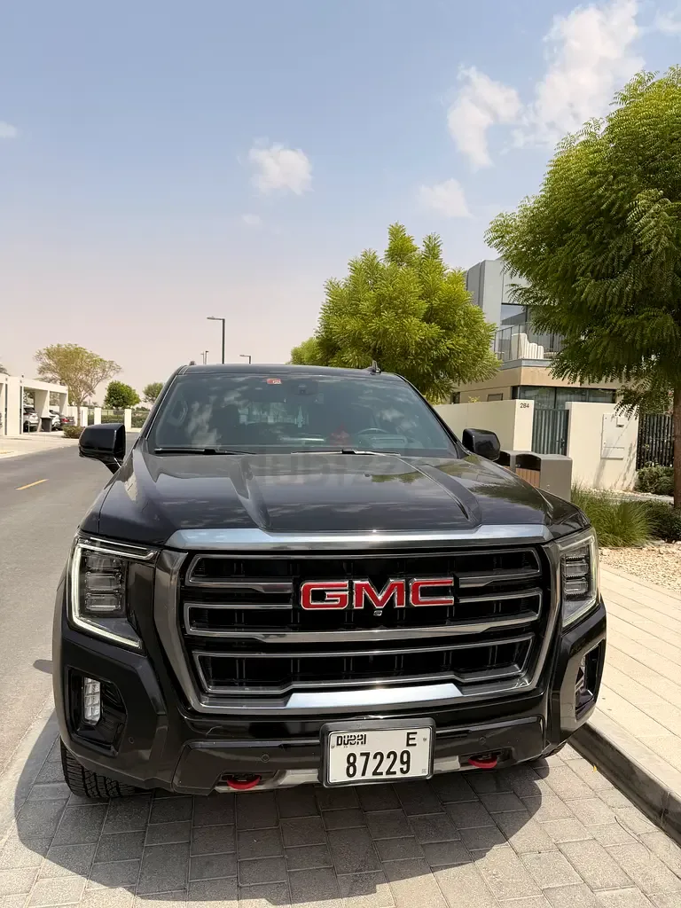 GMC Yukon 6.2 AT AWD (426 hp)