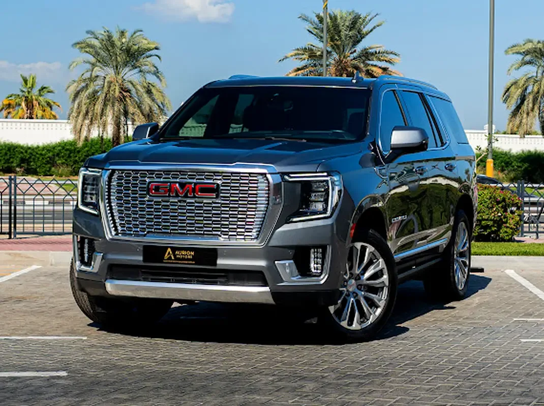 GMC Yukon 6.2 AT AWD (426 hp)