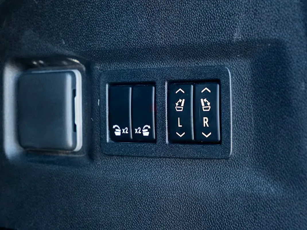 GMC Yukon 6.2 AT AWD (426 حصان) - 9