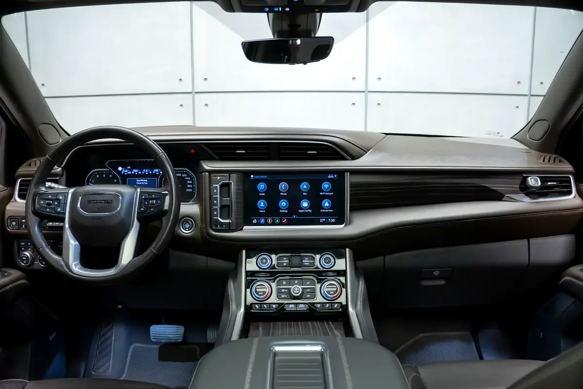 GMC Yukon 6.2 AT AWD (426 حصان) - 14