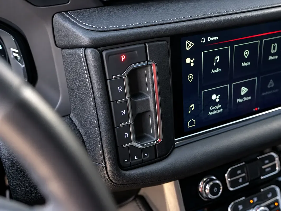GMC Yukon 6.2 AT AWD (426 hp) - 9