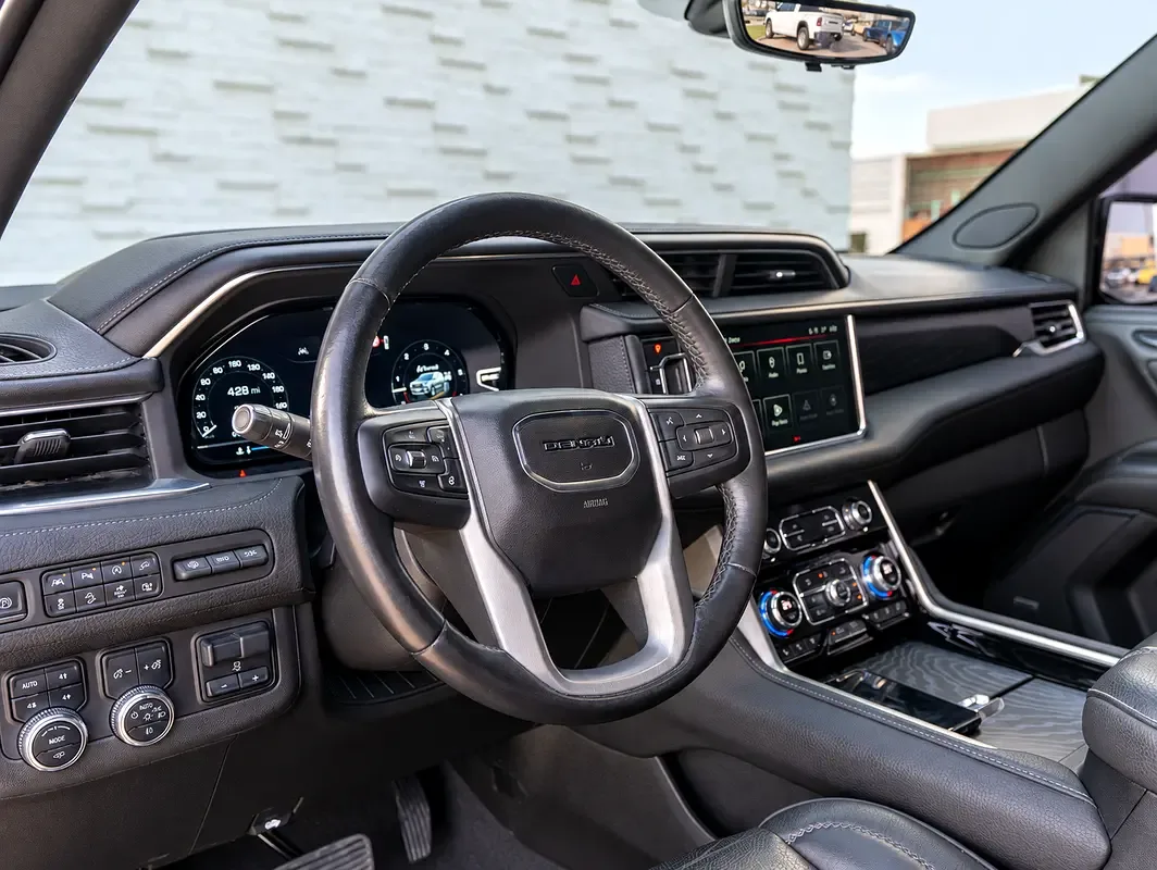 GMC Yukon 6.2 AT AWD (426 hp) - 7