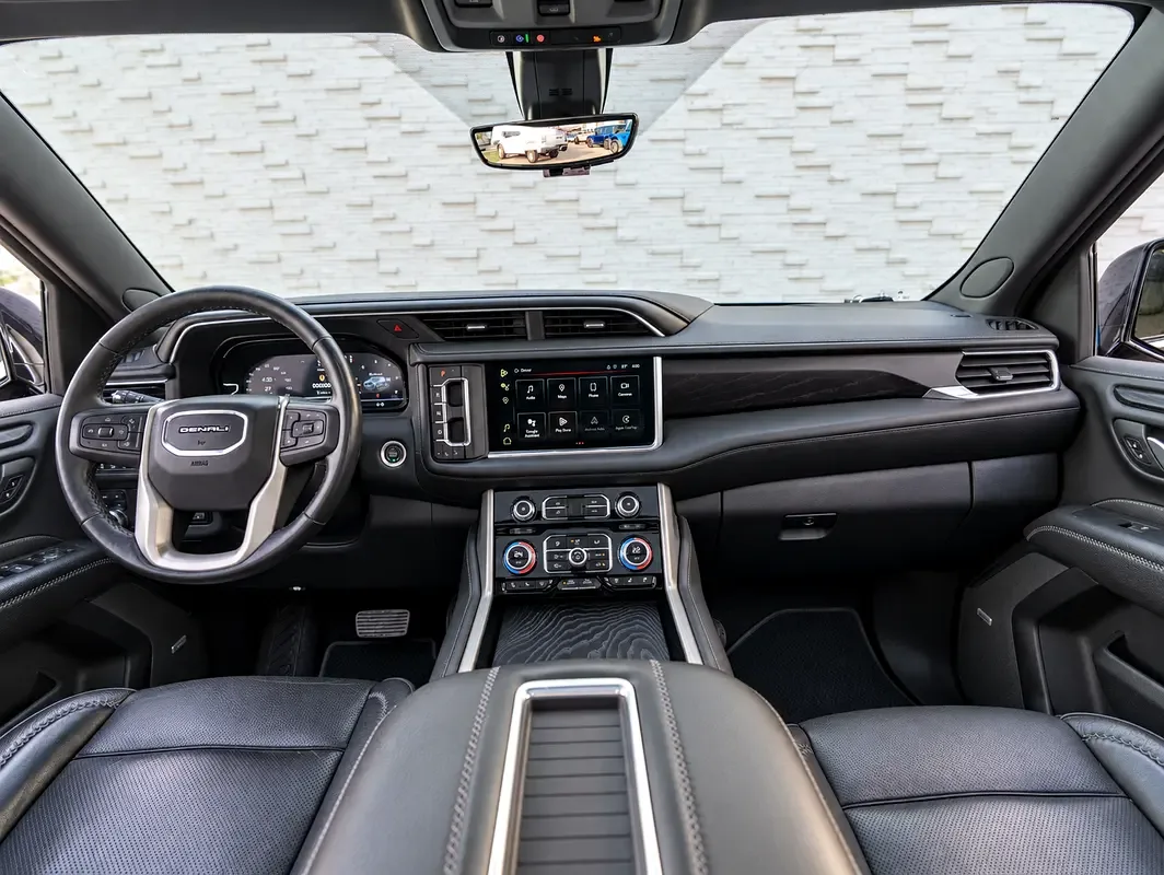 GMC Yukon 6.2 AT AWD (426 hp) - 16