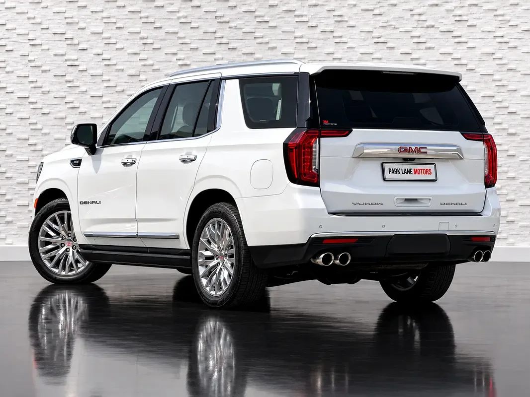 GMC Yukon 6.2 AT AWD (426 حصان) - 3