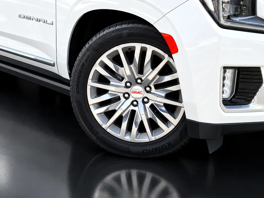 GMC Yukon 6.2 AT AWD (426 حصان) - 5