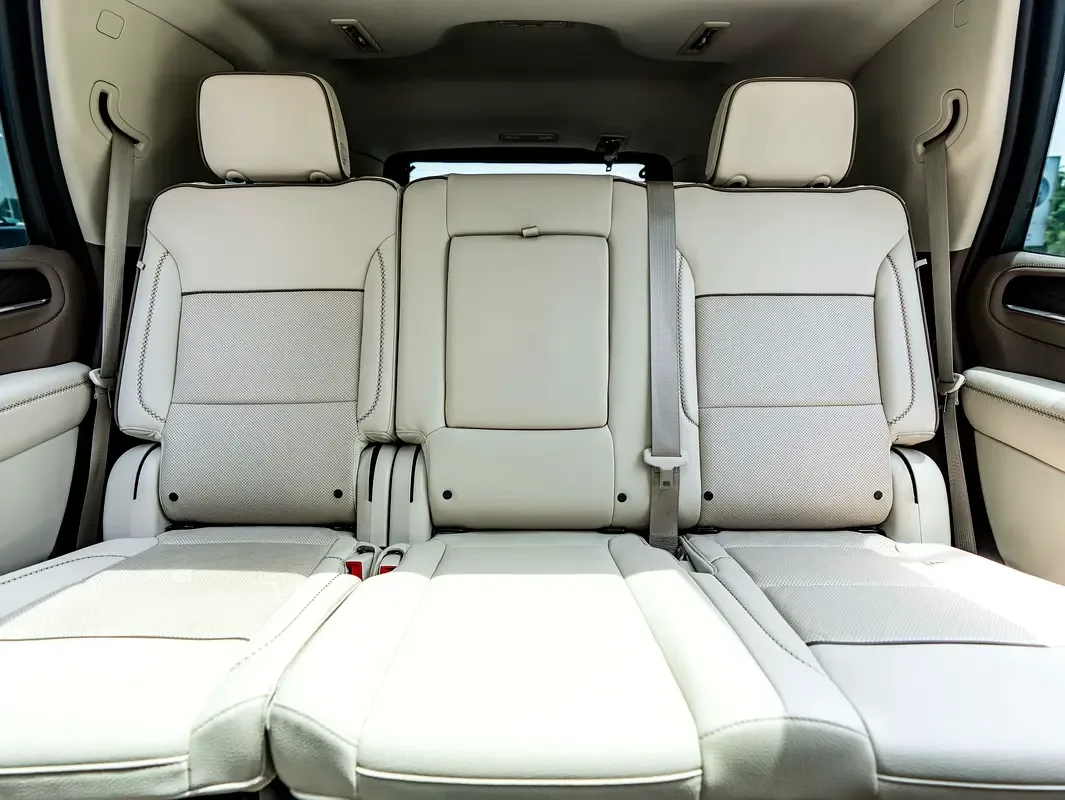 GMC Yukon 6.2 AT AWD (426 حصان) - 20