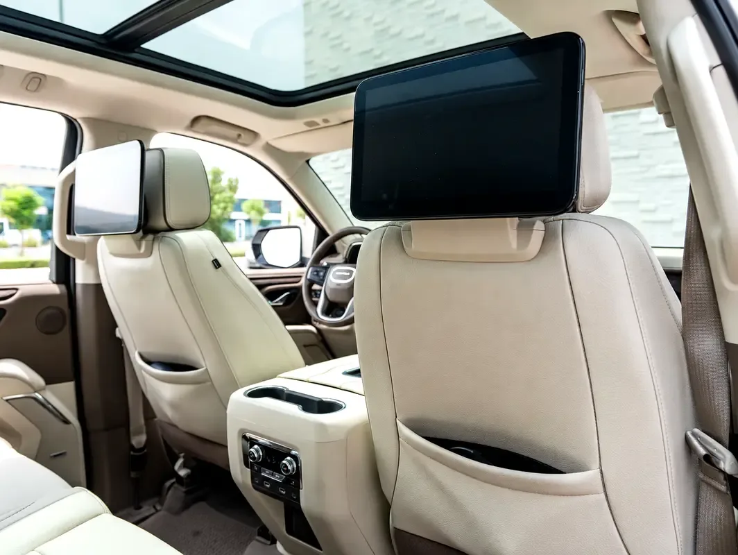 GMC Yukon 6.2 AT AWD (426 حصان) - 19