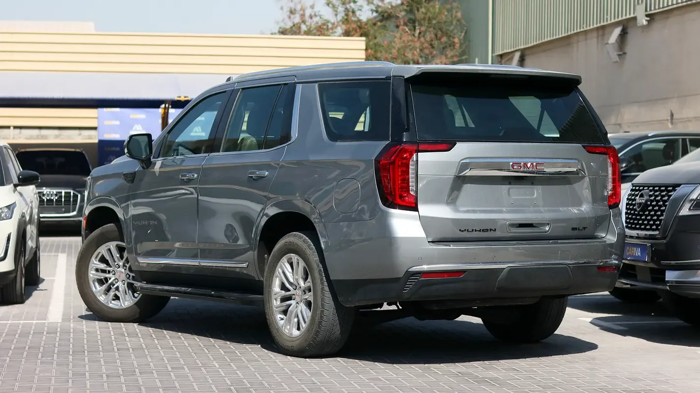 GMC Yukon 6.2 AT AWD (426 hp) - 5