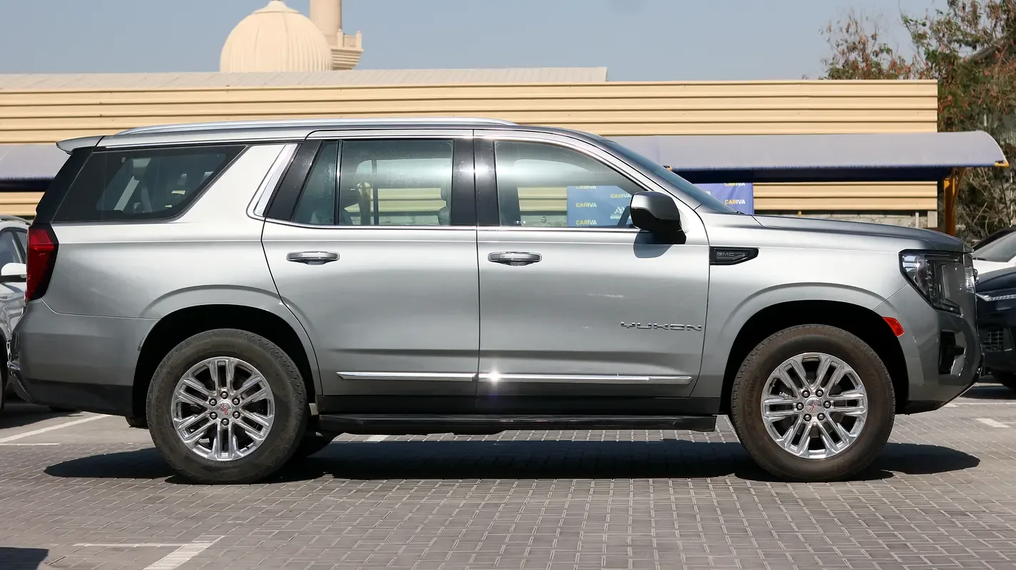 GMC Yukon 6.2 AT AWD (426 hp) - 7