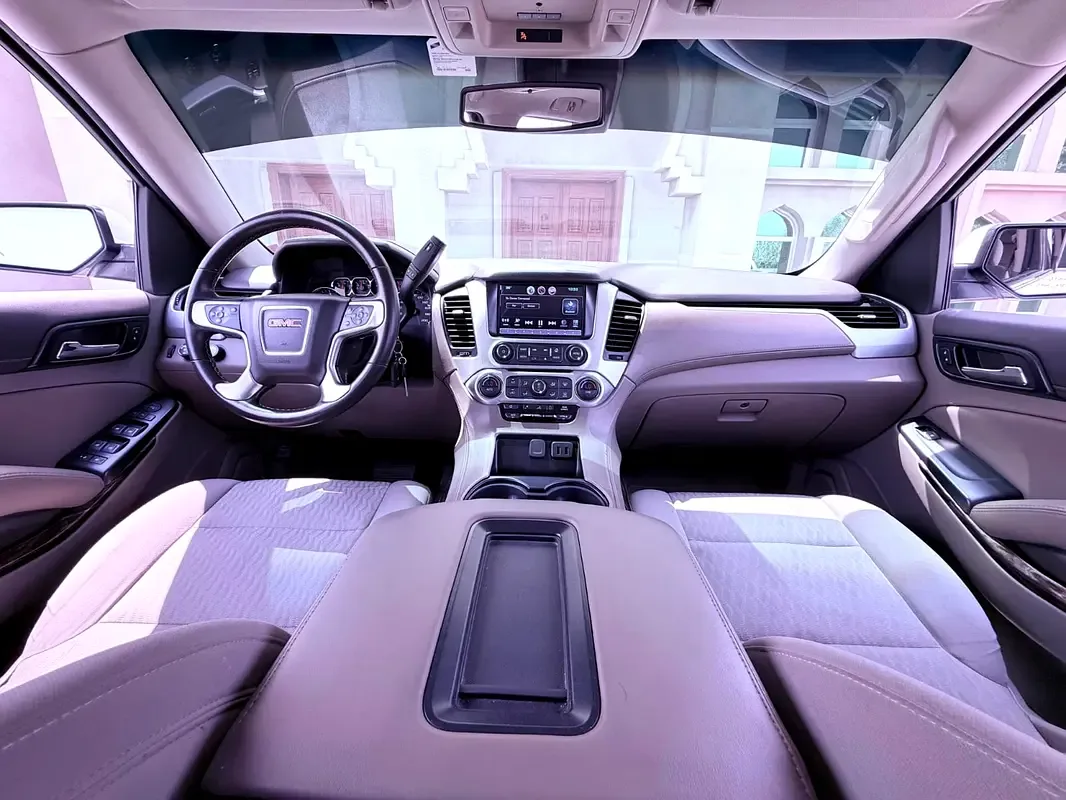 GMC Yukon 6.2 AT RWD (420 حصان) - 9
